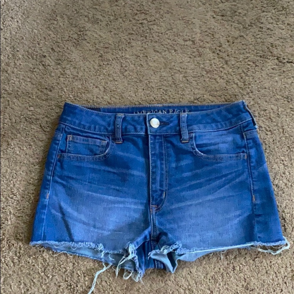 AEO HR shortie